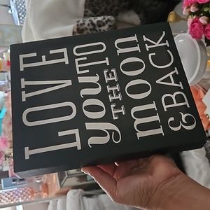 LOT 26 STUDIO CANVAS FRAME LOVE YOU TO THE MOON AND BACK